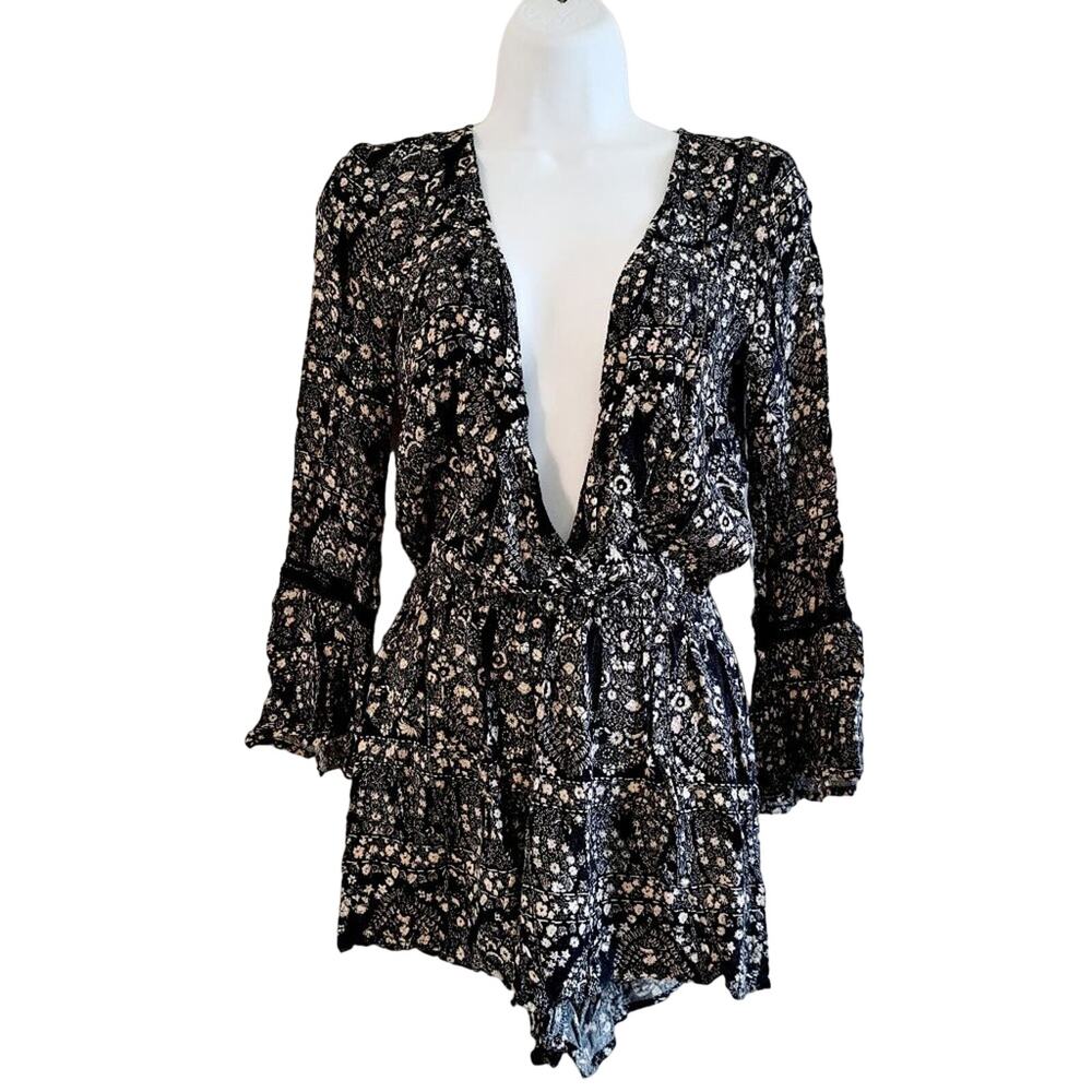 AEO deep V-neck Boho Floral Long Sleeve Romper